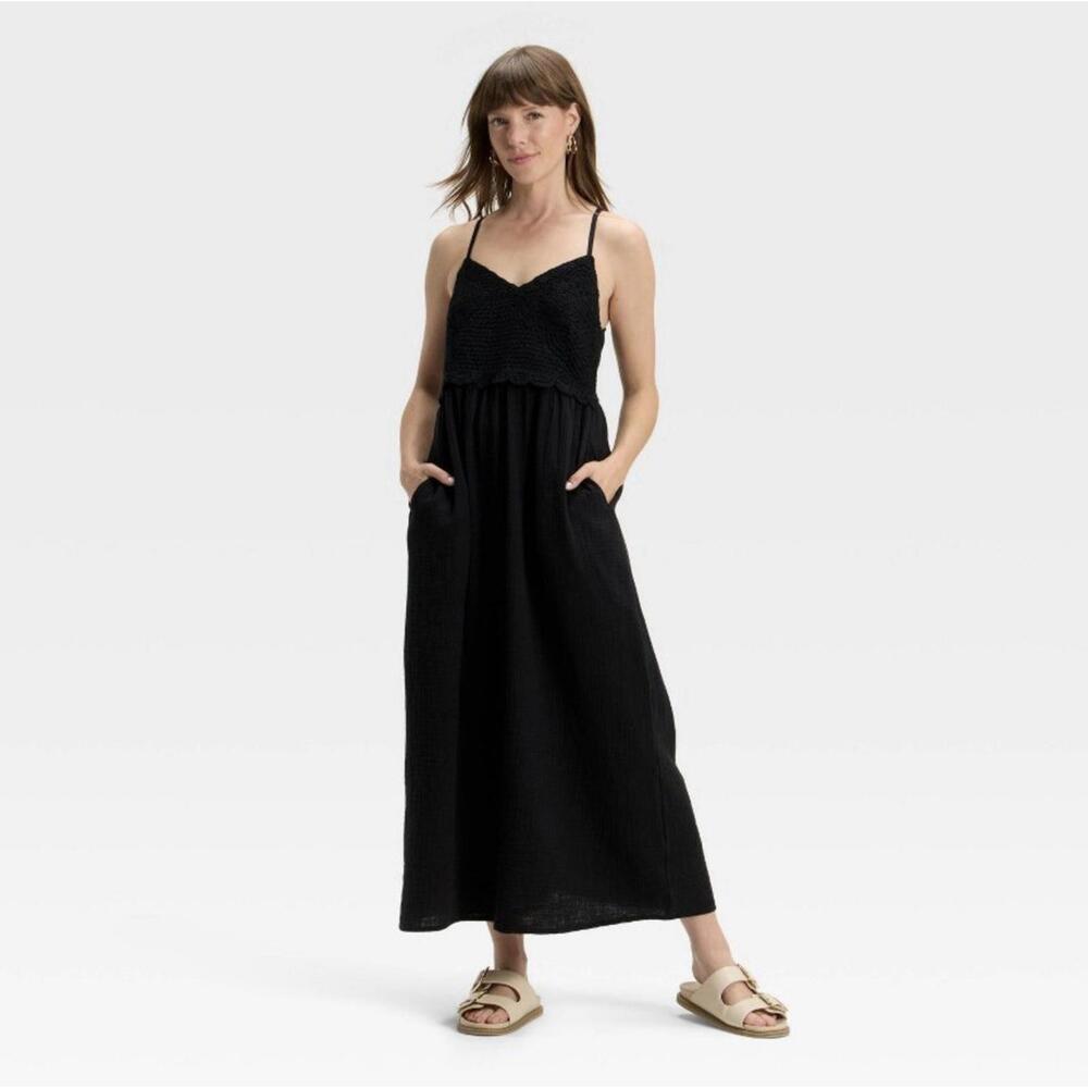 Women's Sleeveless Crochet Trim Maxi Dress - Universal Thread Black Large NWT